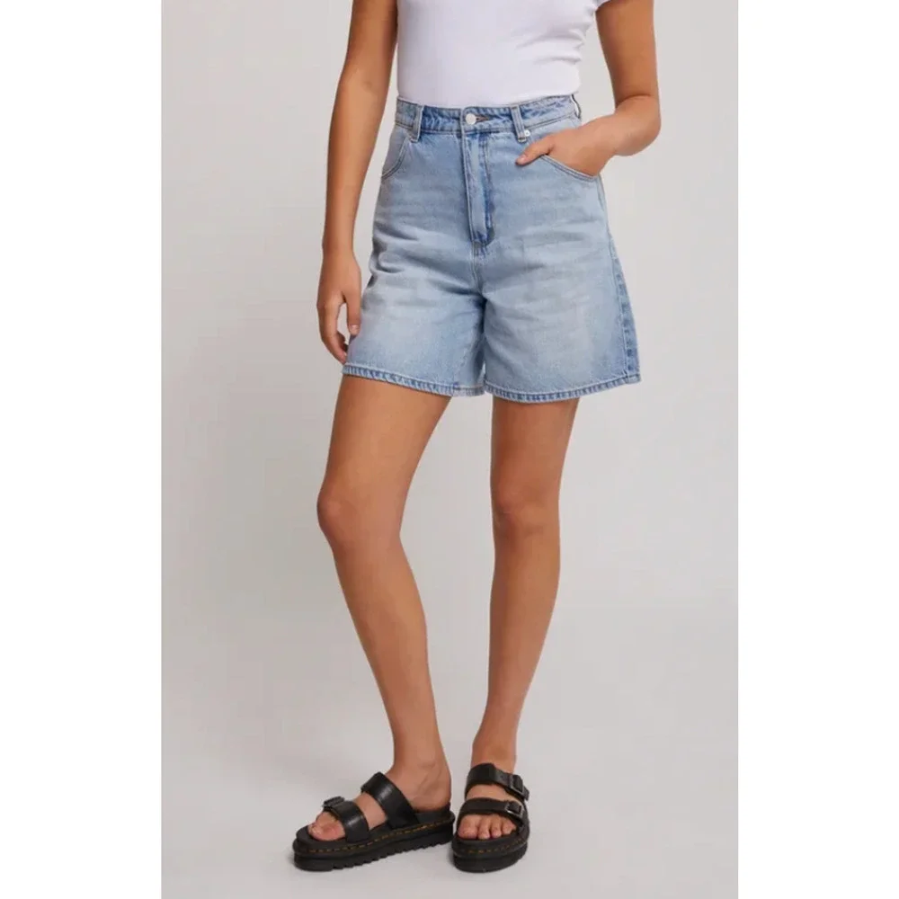 NEW ROLLA'S SUPER MIRAGE DENIM JEAN SHORTS FREE PEOPLE SZ 33